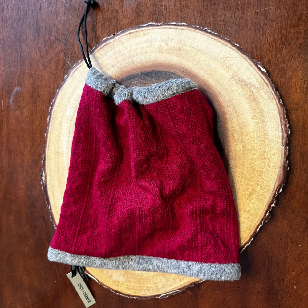 Convertible headband/hat